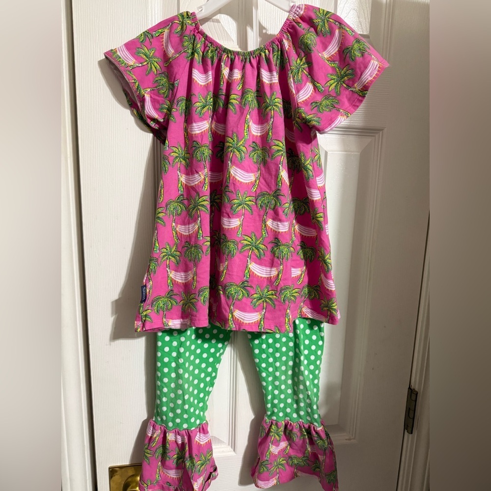 Simply Southern Palm Tree Outfit